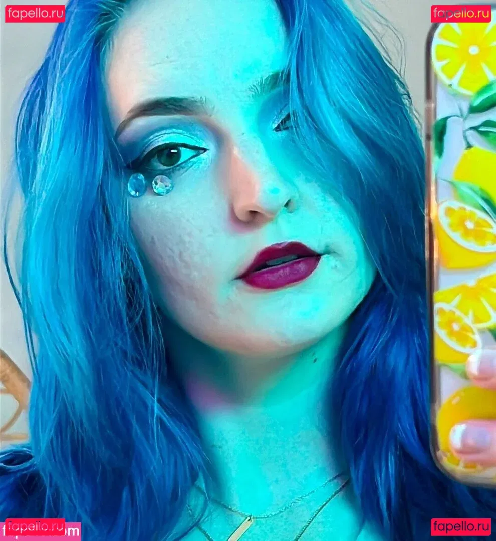 Littlesiha Onlyfans Photo Gallery 