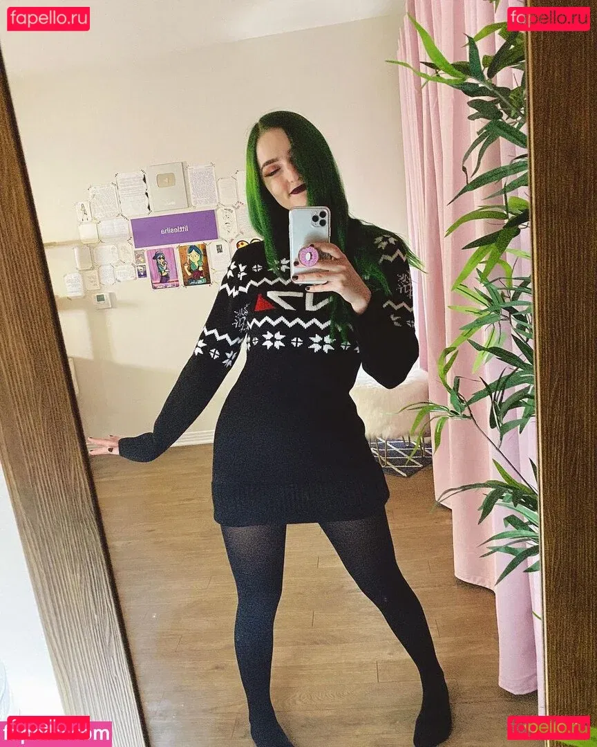 Littlesiha Onlyfans Photo Gallery 