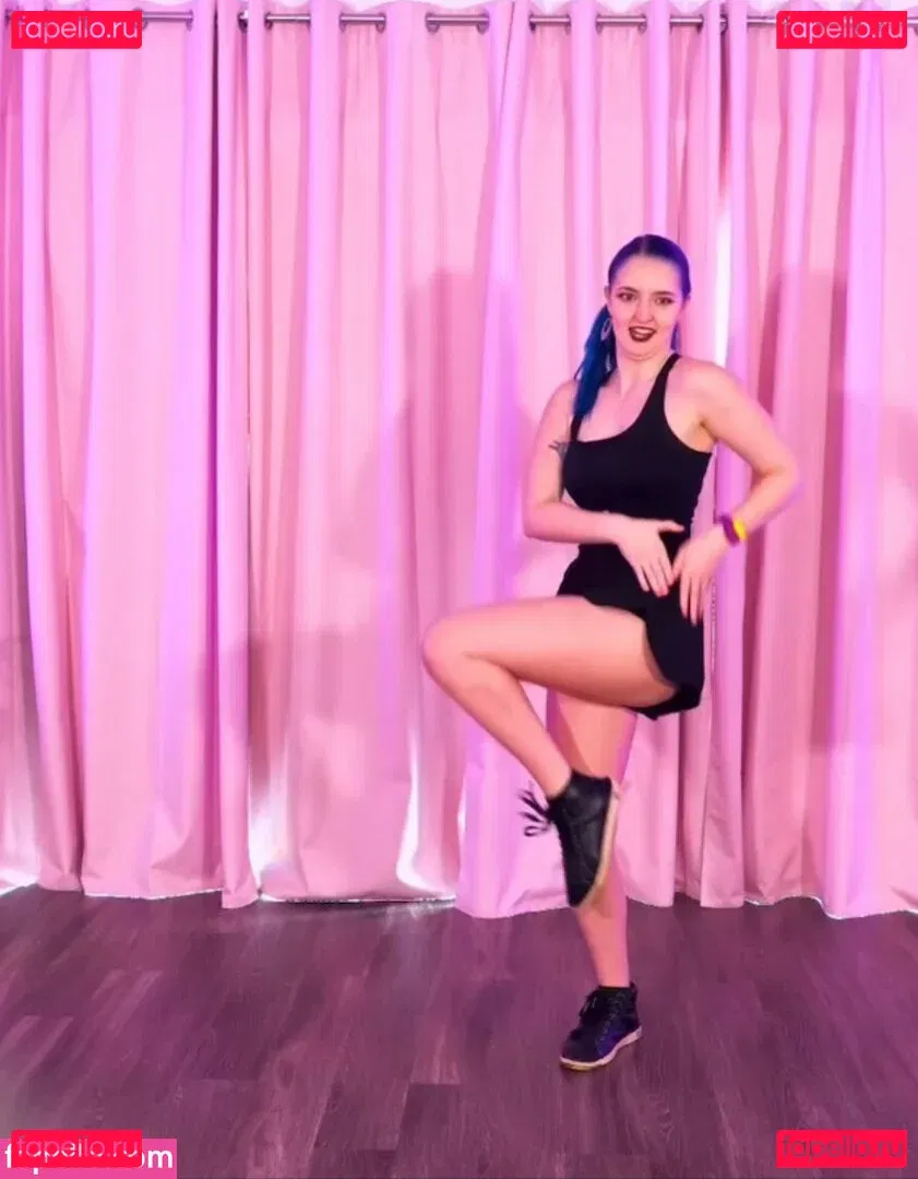 Littlesiha Onlyfans Photo Gallery 