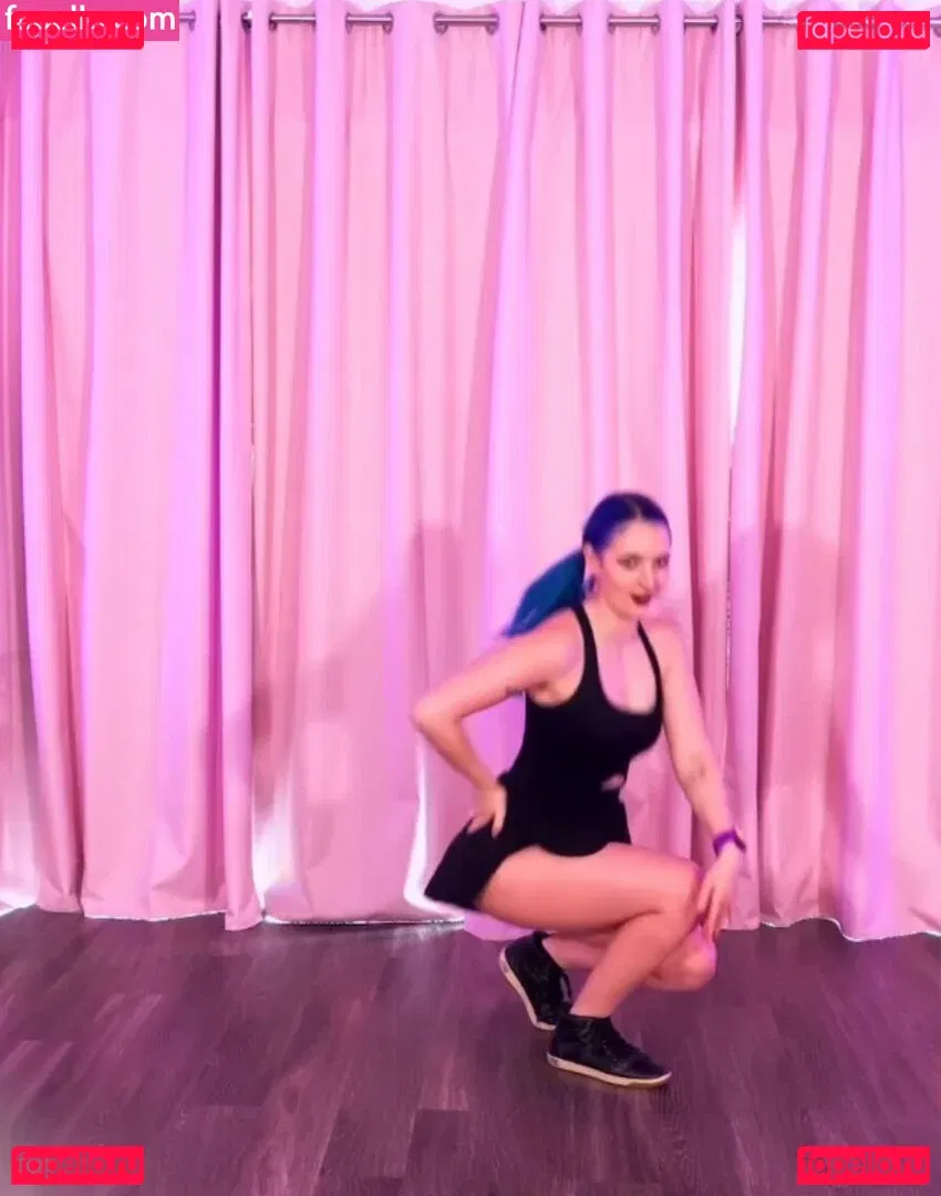 Littlesiha Onlyfans Photo Gallery 