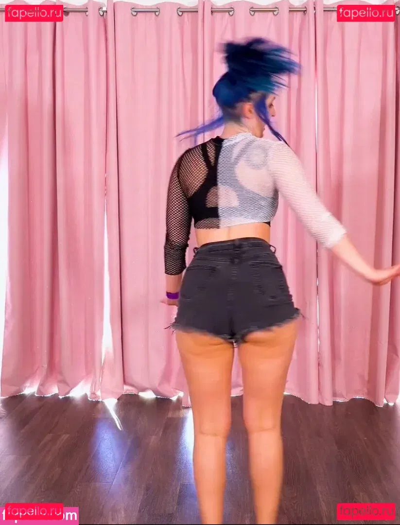 Littlesiha Onlyfans Photo Gallery 