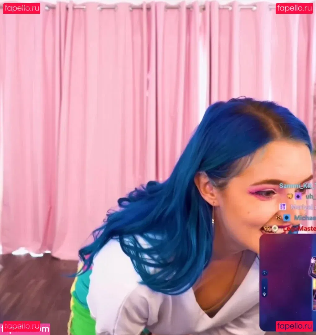 Littlesiha Onlyfans Photo Gallery 