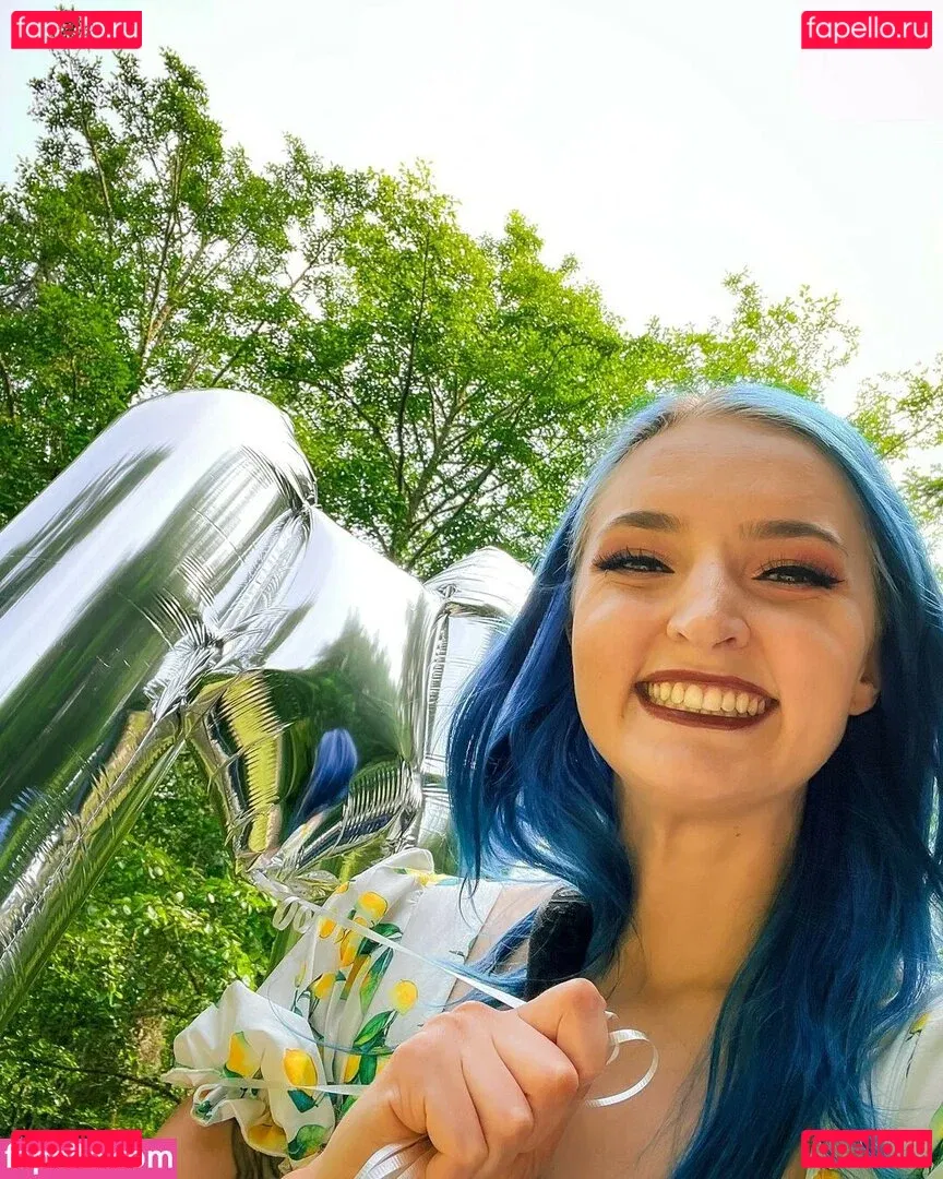 Littlesiha Onlyfans Photo Gallery 