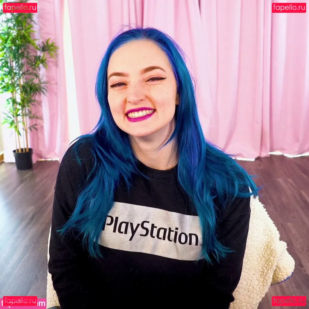 Littlesiha Onlyfans Photo Gallery 