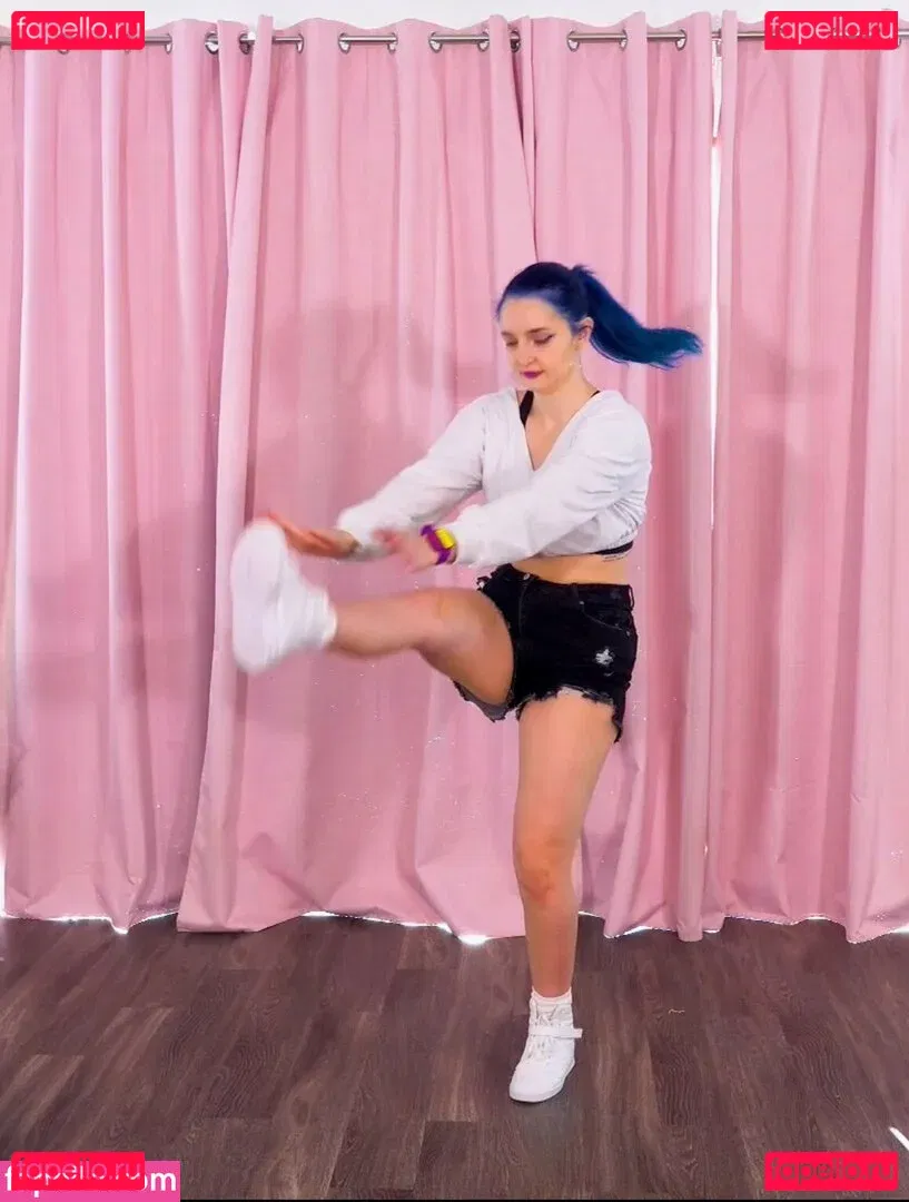 Littlesiha Onlyfans Photo Gallery 