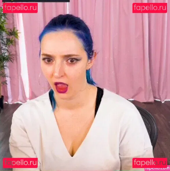 Littlesiha Onlyfans Photo Gallery 