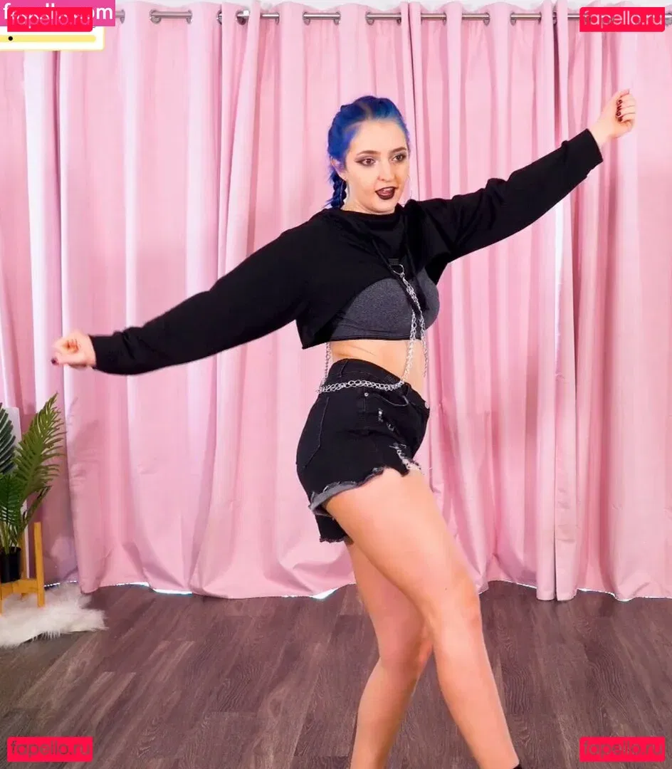 Littlesiha Onlyfans Photo Gallery 