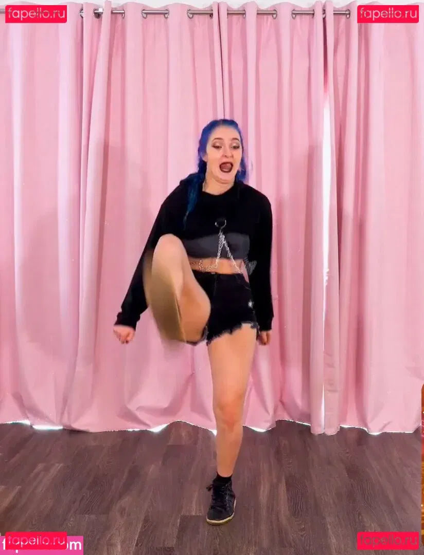 Littlesiha Onlyfans Photo Gallery 