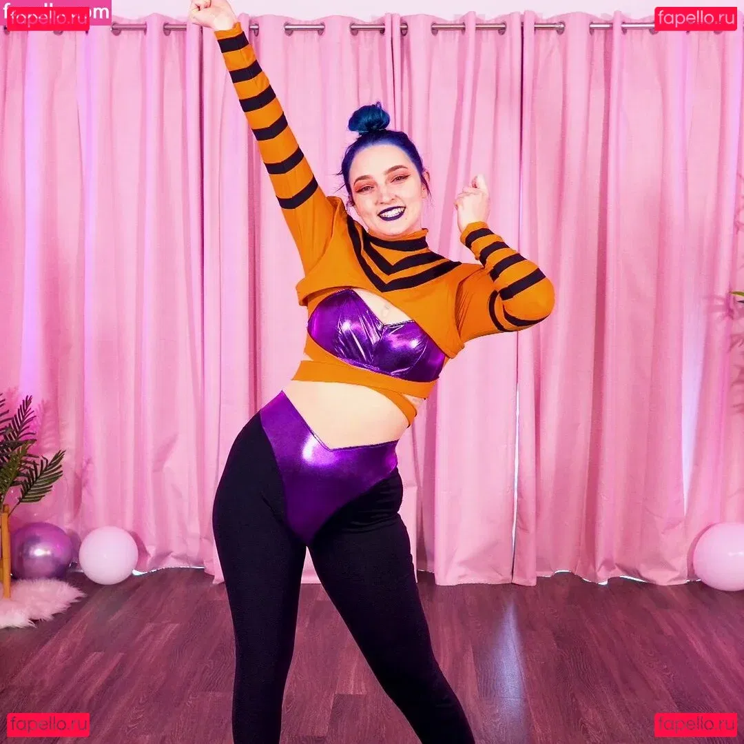 Littlesiha Onlyfans Photo Gallery 