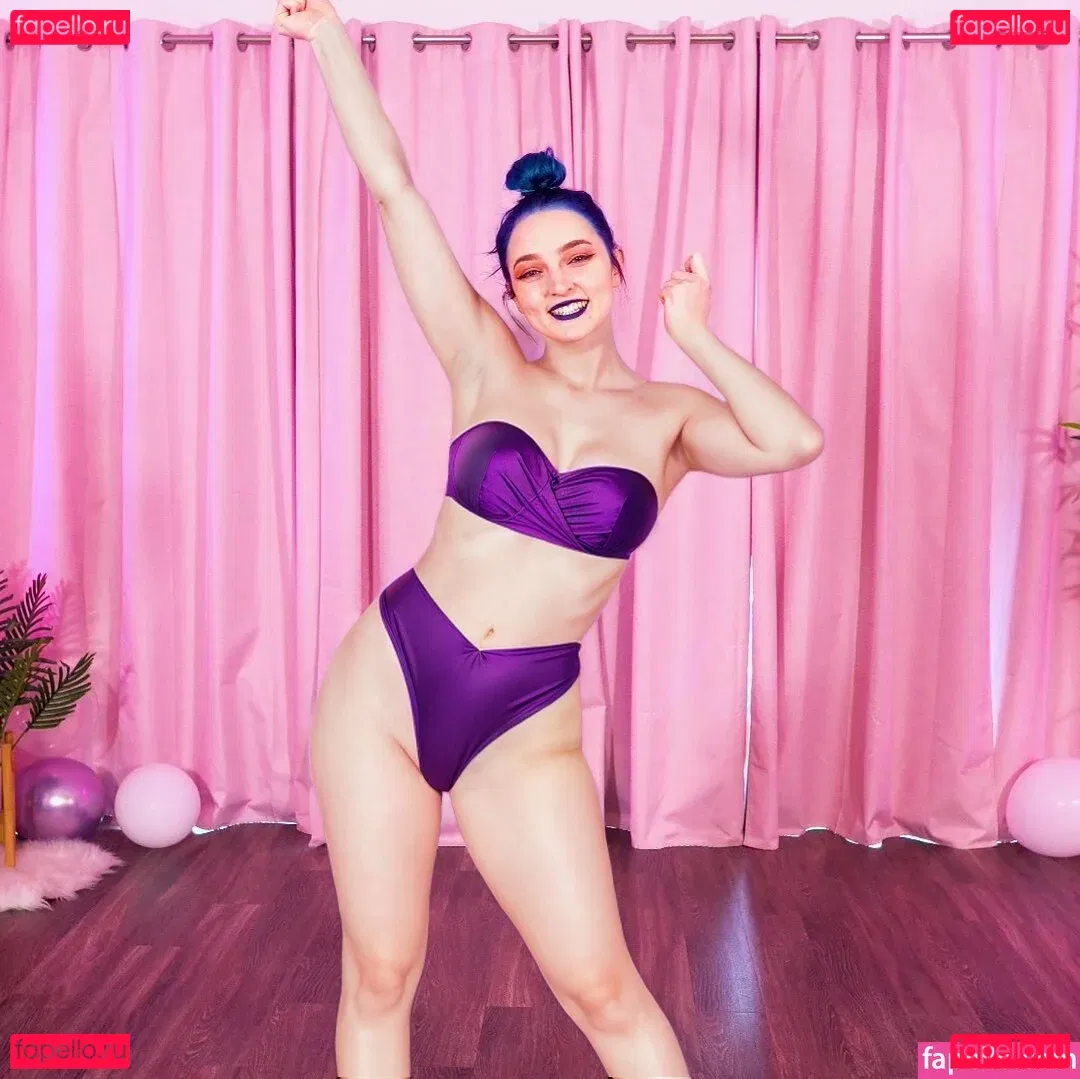 Littlesiha Onlyfans Photo Gallery 