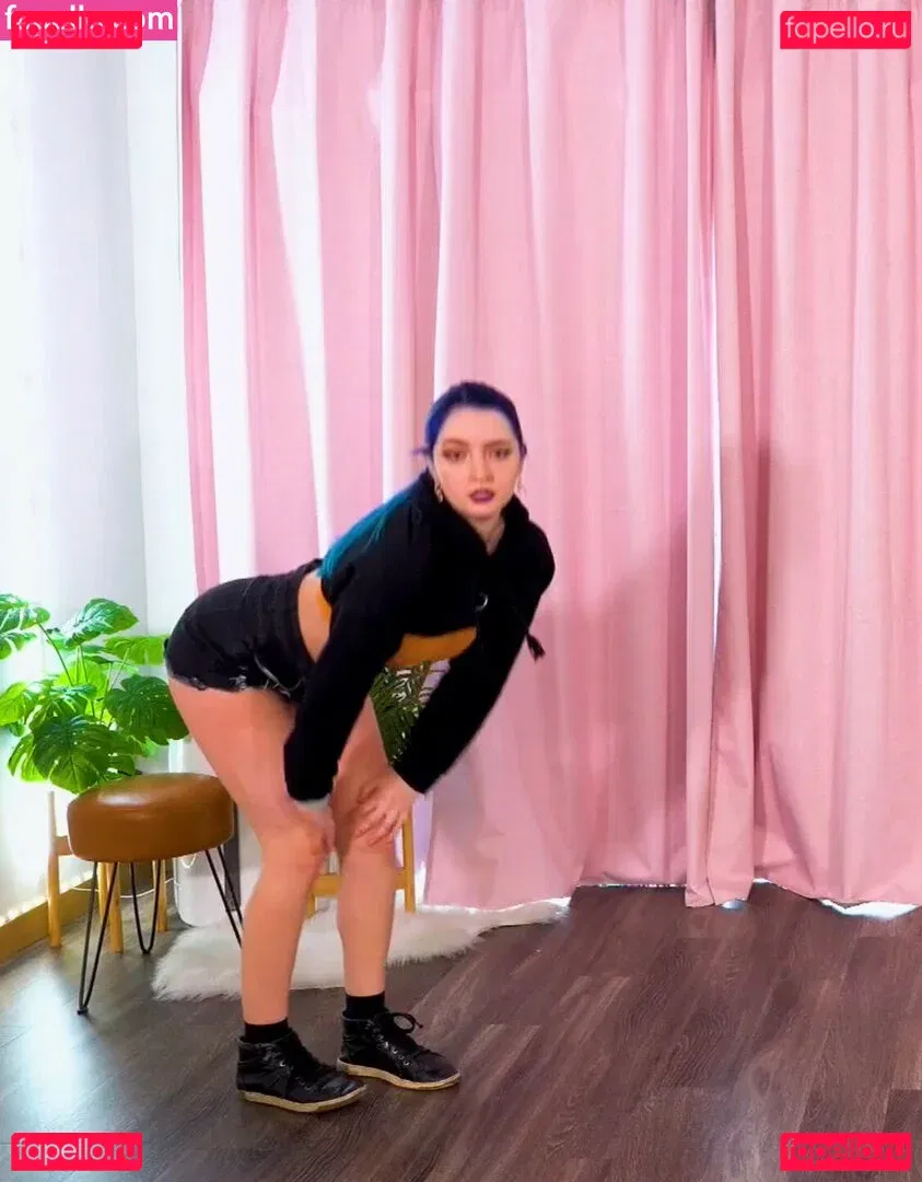 Littlesiha Onlyfans Photo Gallery 