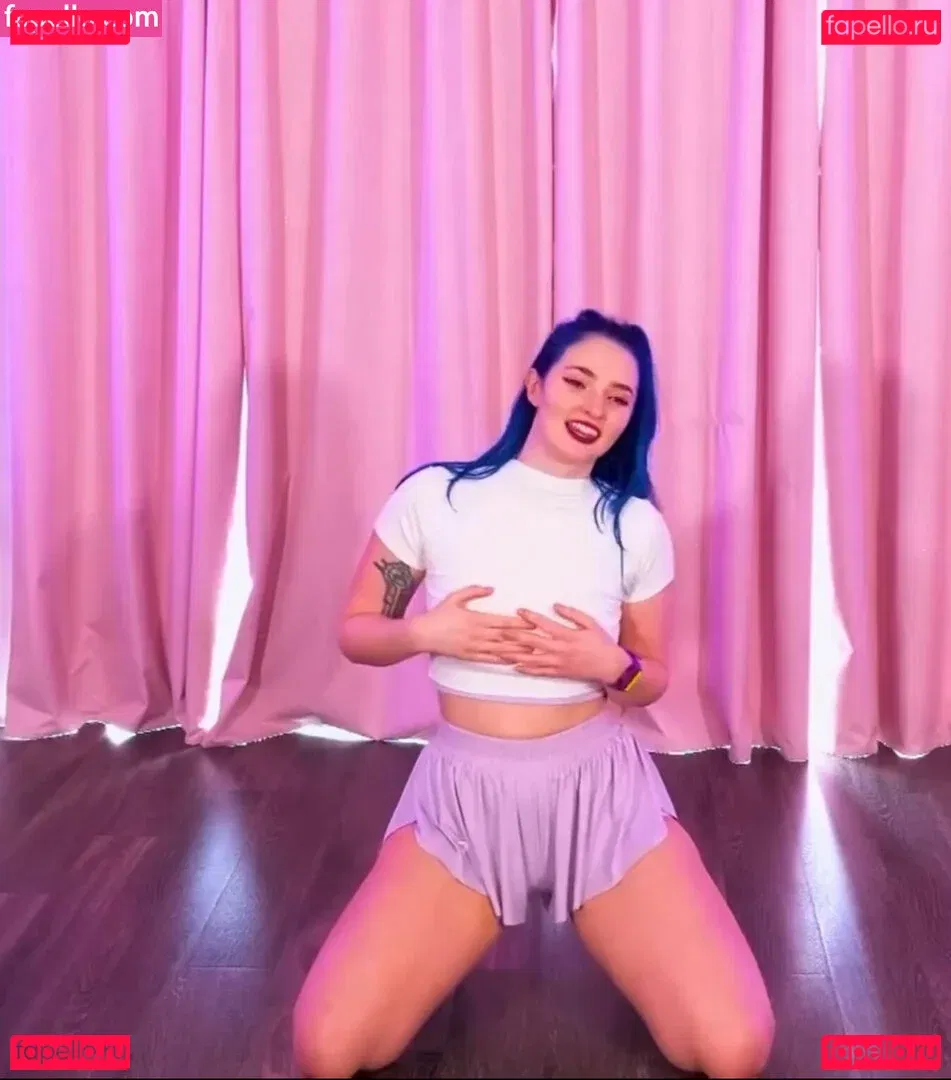 Littlesiha Onlyfans Photo Gallery 