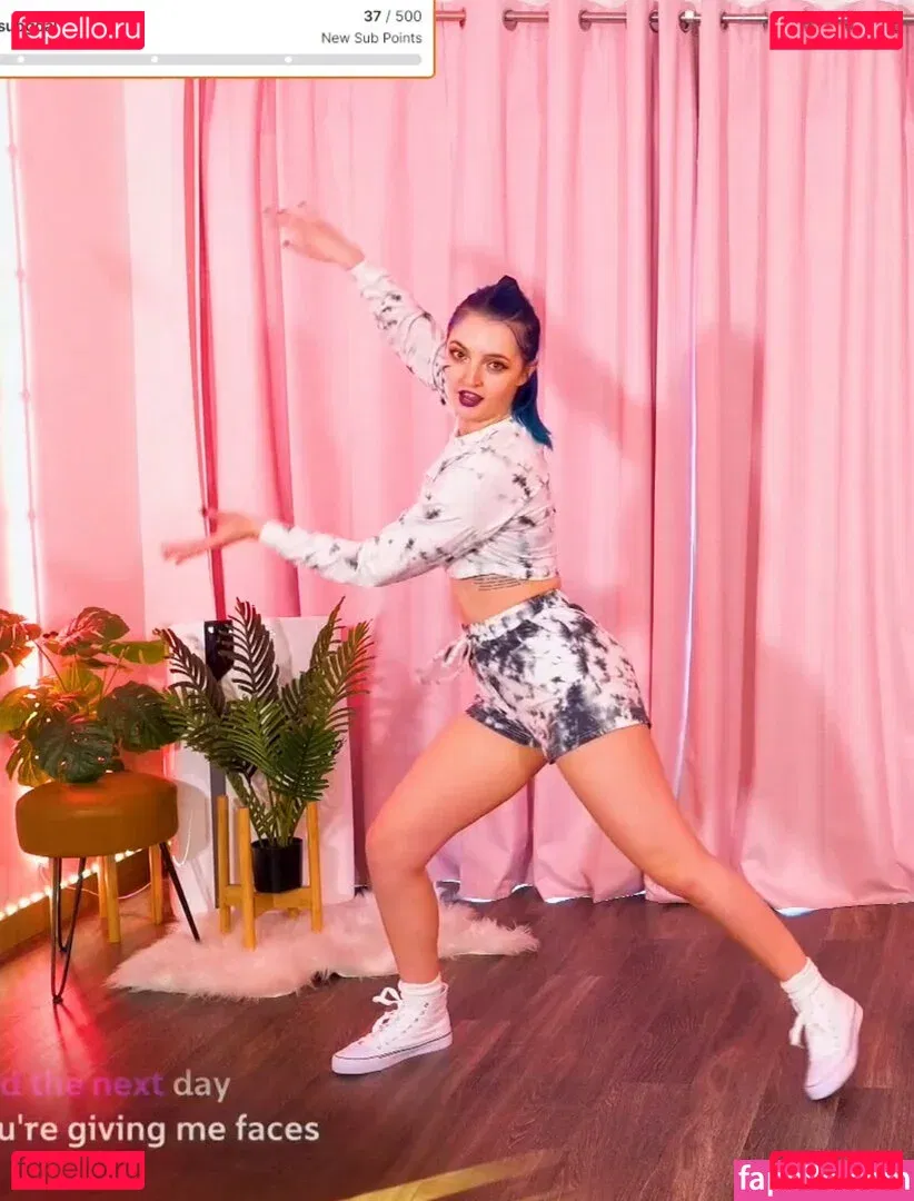 Littlesiha Onlyfans Photo Gallery 