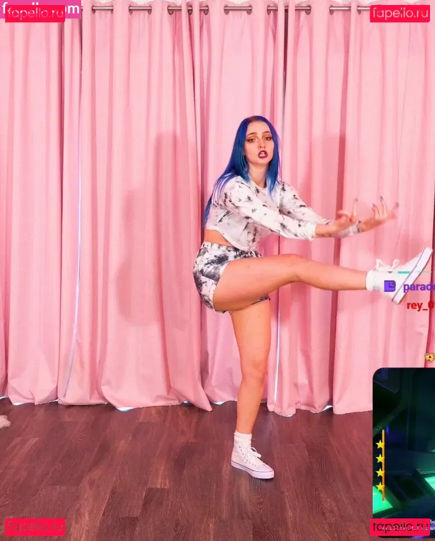 Littlesiha Onlyfans Photo Gallery 