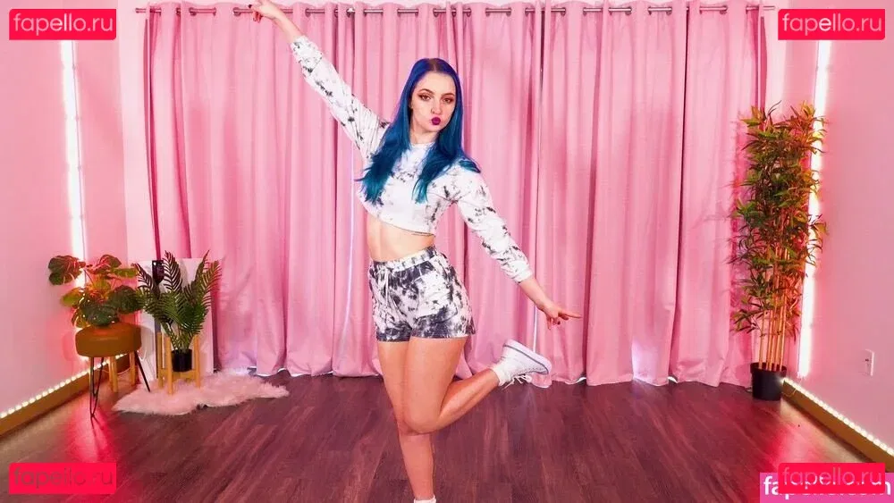 Littlesiha Onlyfans Photo Gallery 