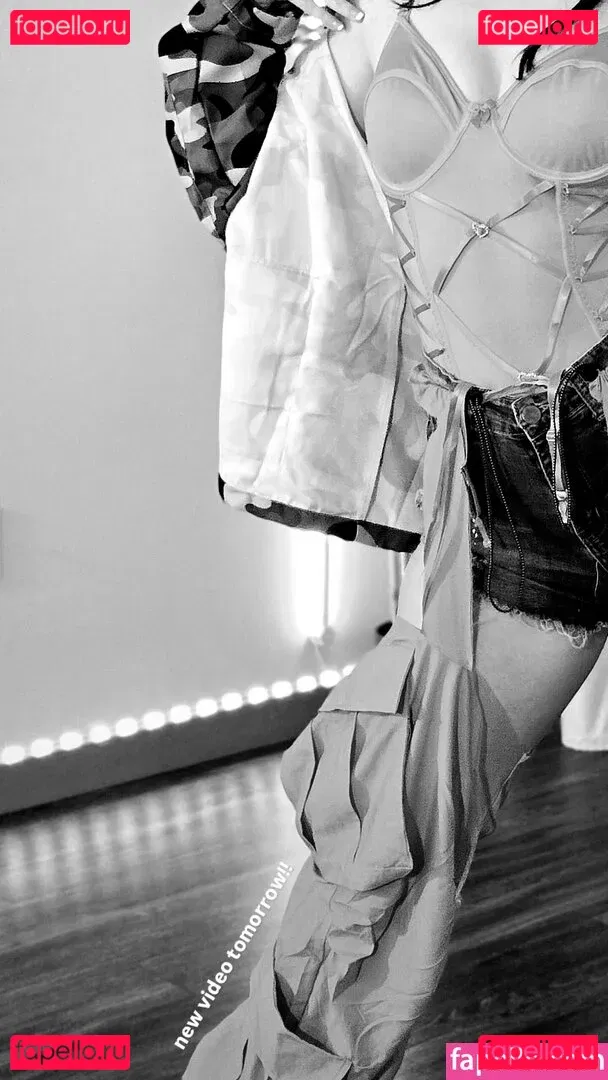 Littlesiha Onlyfans Photo Gallery 