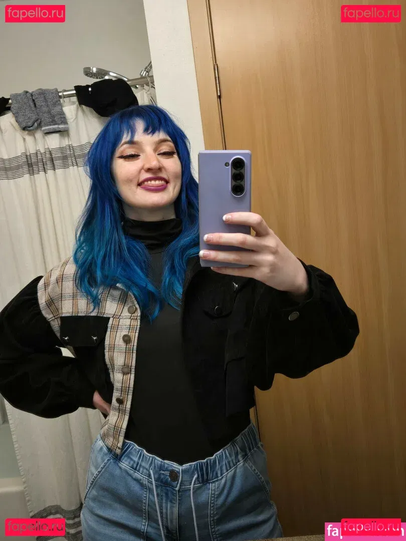 Littlesiha Onlyfans Photo Gallery 