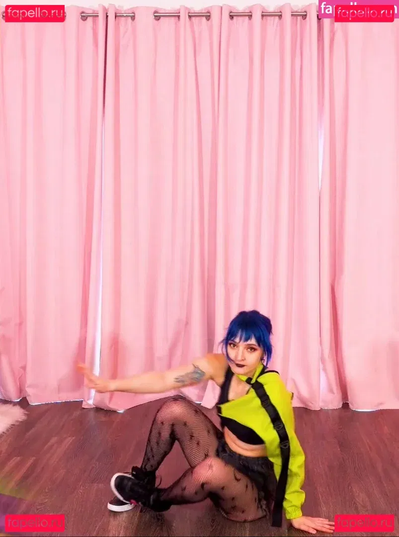 Littlesiha Onlyfans Photo Gallery 