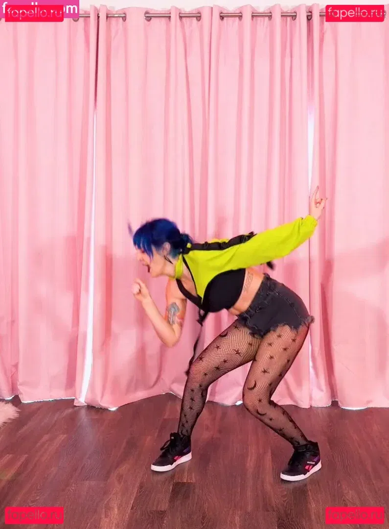 Littlesiha Onlyfans Photo Gallery 