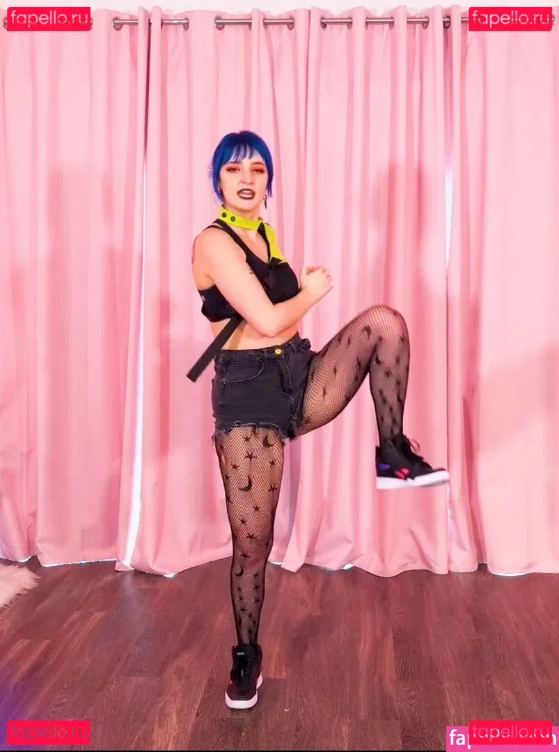 Littlesiha Onlyfans Photo Gallery 