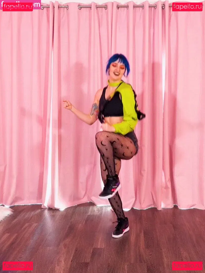 Littlesiha Onlyfans Photo Gallery 