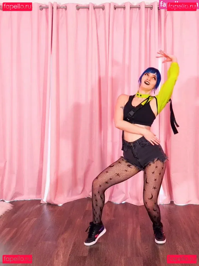 Littlesiha Onlyfans Photo Gallery 