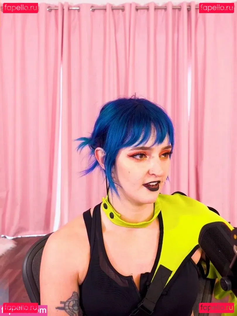 Littlesiha Onlyfans Photo Gallery 