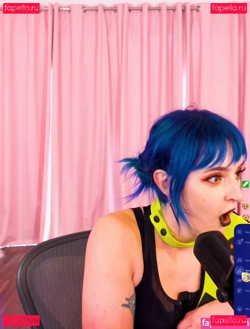 Littlesiha Onlyfans Photo Gallery 