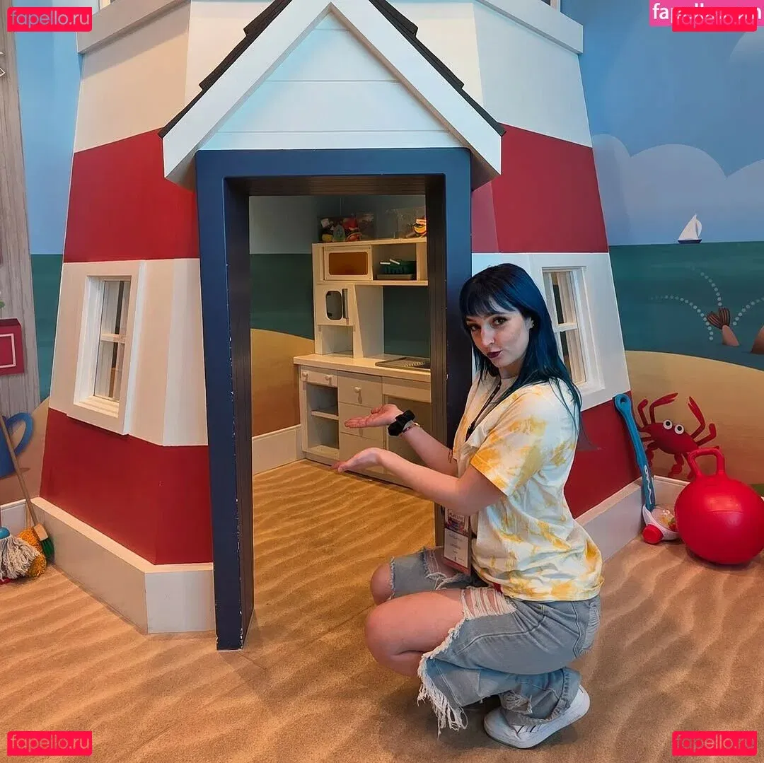 Littlesiha Onlyfans Photo Gallery 