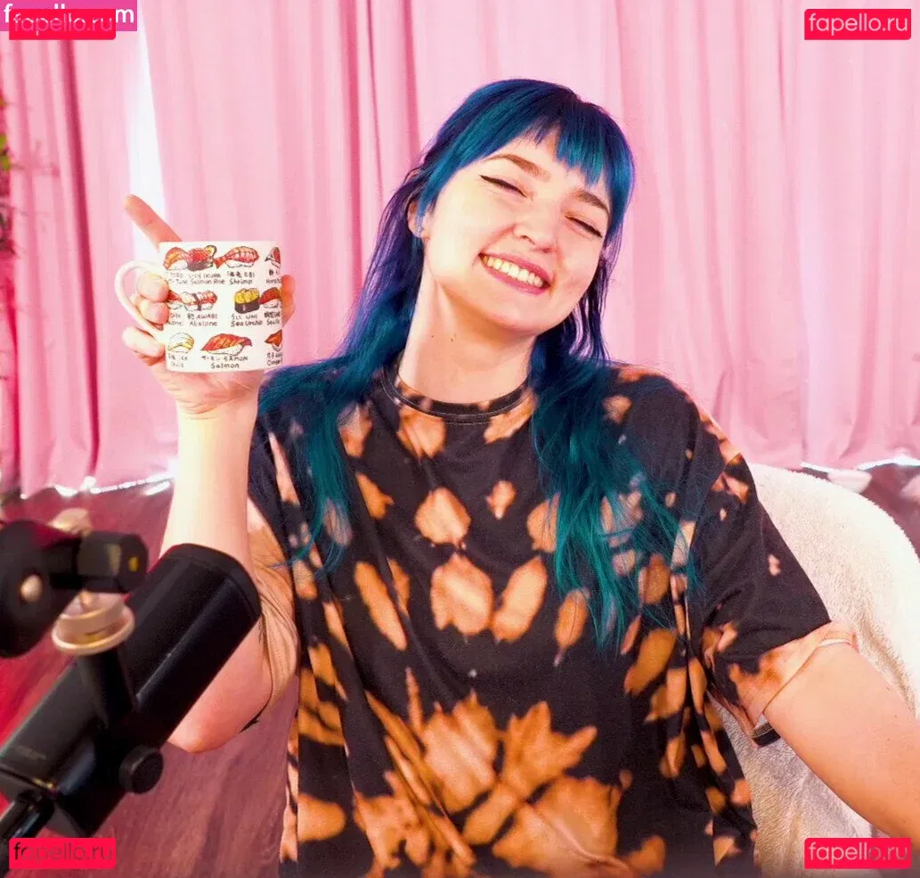 Littlesiha Onlyfans Photo Gallery 