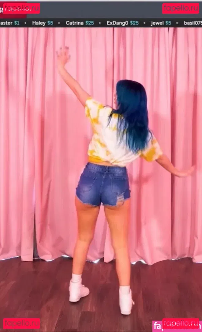 Littlesiha Onlyfans Photo Gallery 