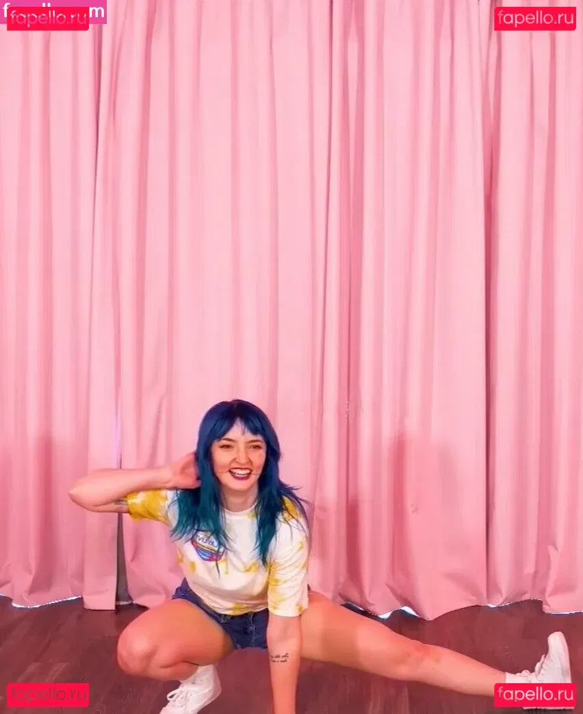 Littlesiha Onlyfans Photo Gallery 