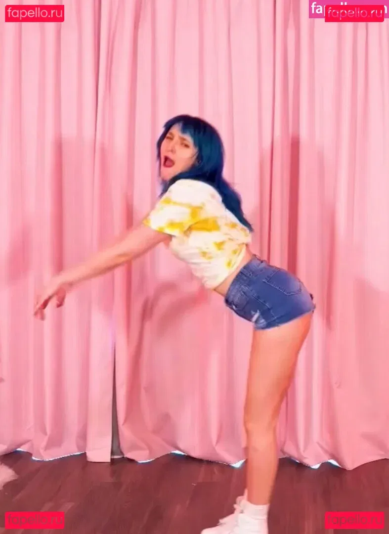 Littlesiha Onlyfans Photo Gallery 