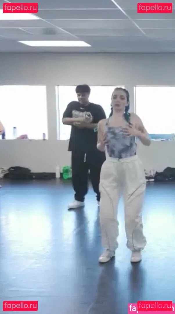 Littlesiha Onlyfans Photo Gallery 