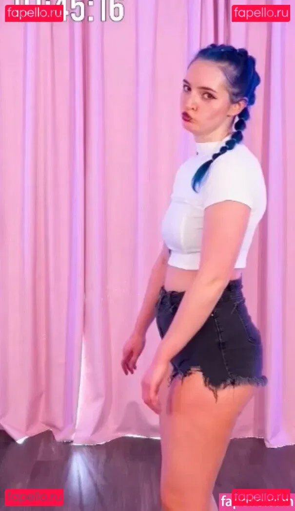 Littlesiha Onlyfans Photo Gallery 