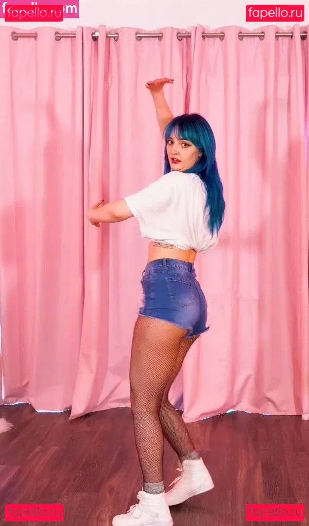 Littlesiha Onlyfans Photo Gallery 