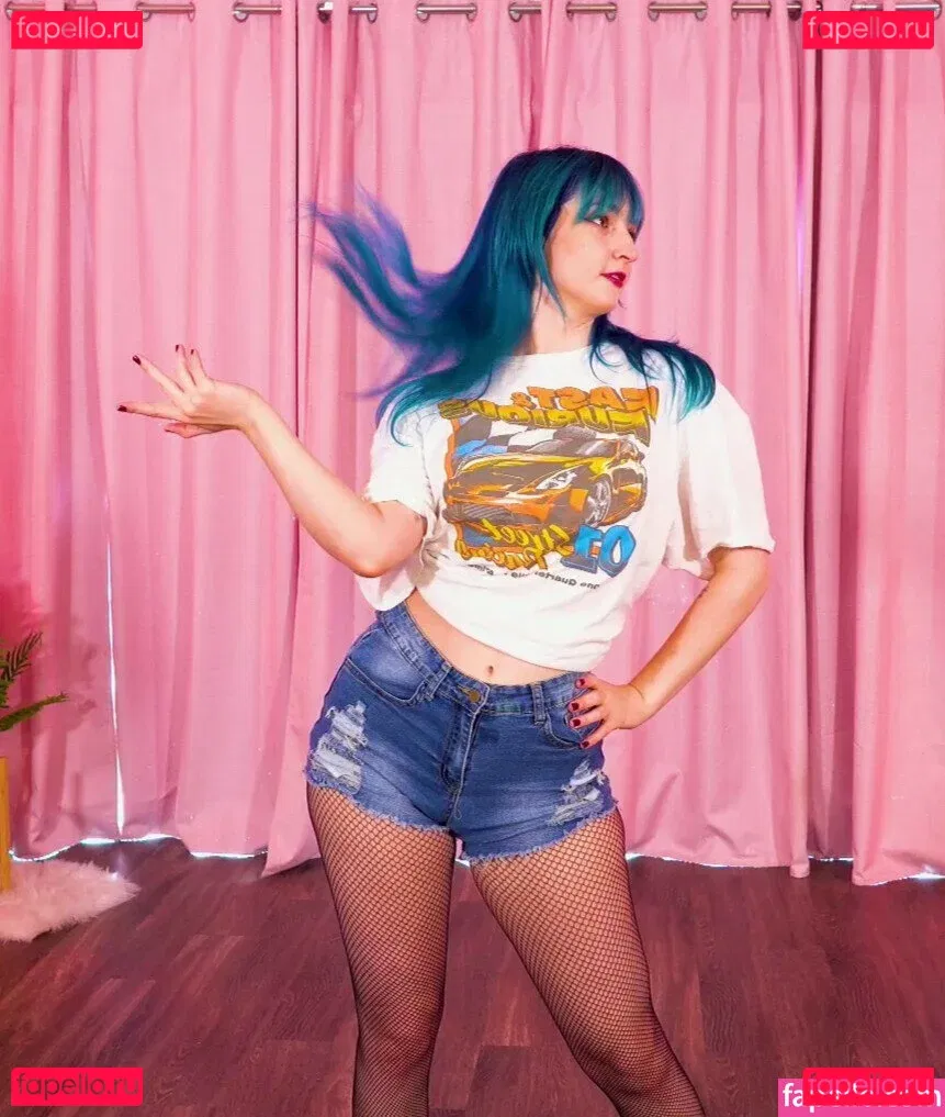 Littlesiha Onlyfans Photo Gallery 