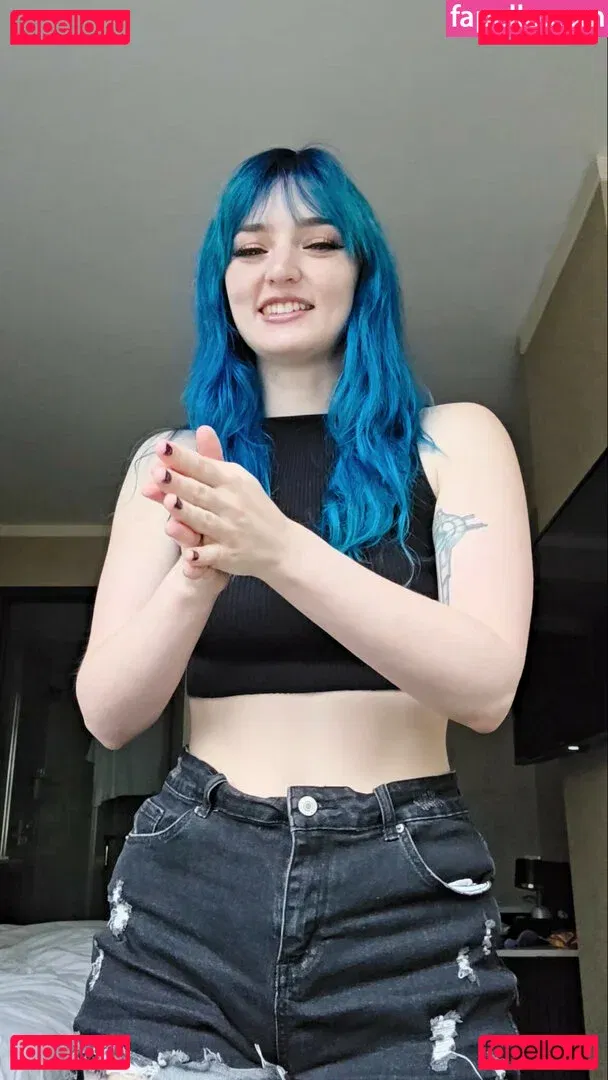 Littlesiha Onlyfans Photo Gallery 