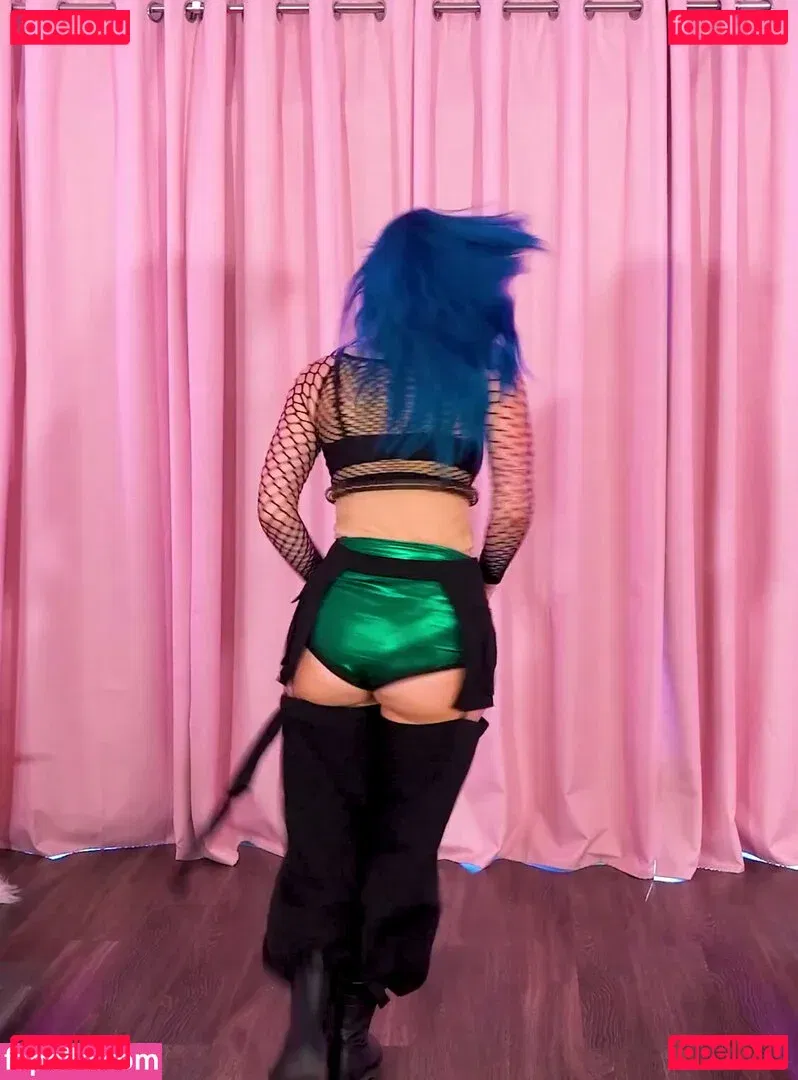 Littlesiha Onlyfans Photo Gallery 