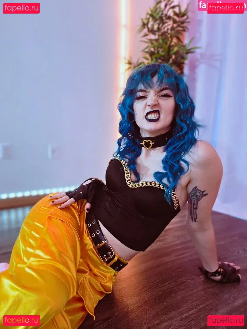 Littlesiha Onlyfans Photo Gallery 