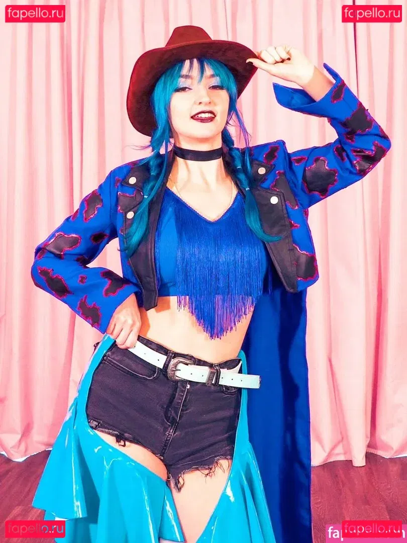 Littlesiha Onlyfans Photo Gallery 