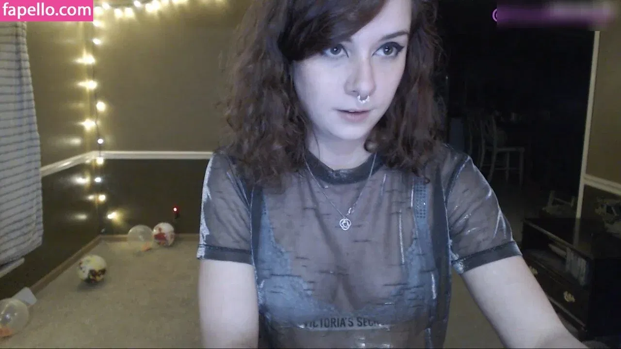 Laribug Onlyfans Photo Gallery 