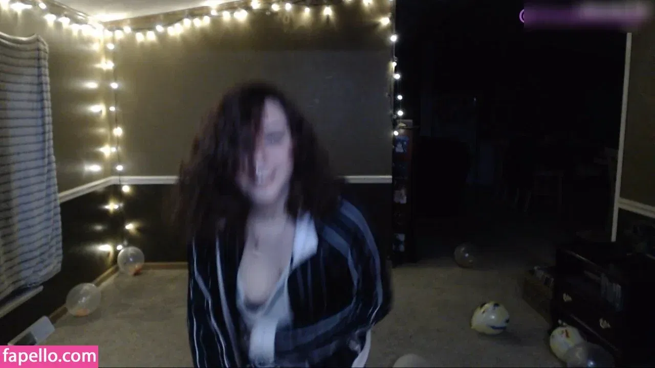 Laribug Onlyfans Photo Gallery 