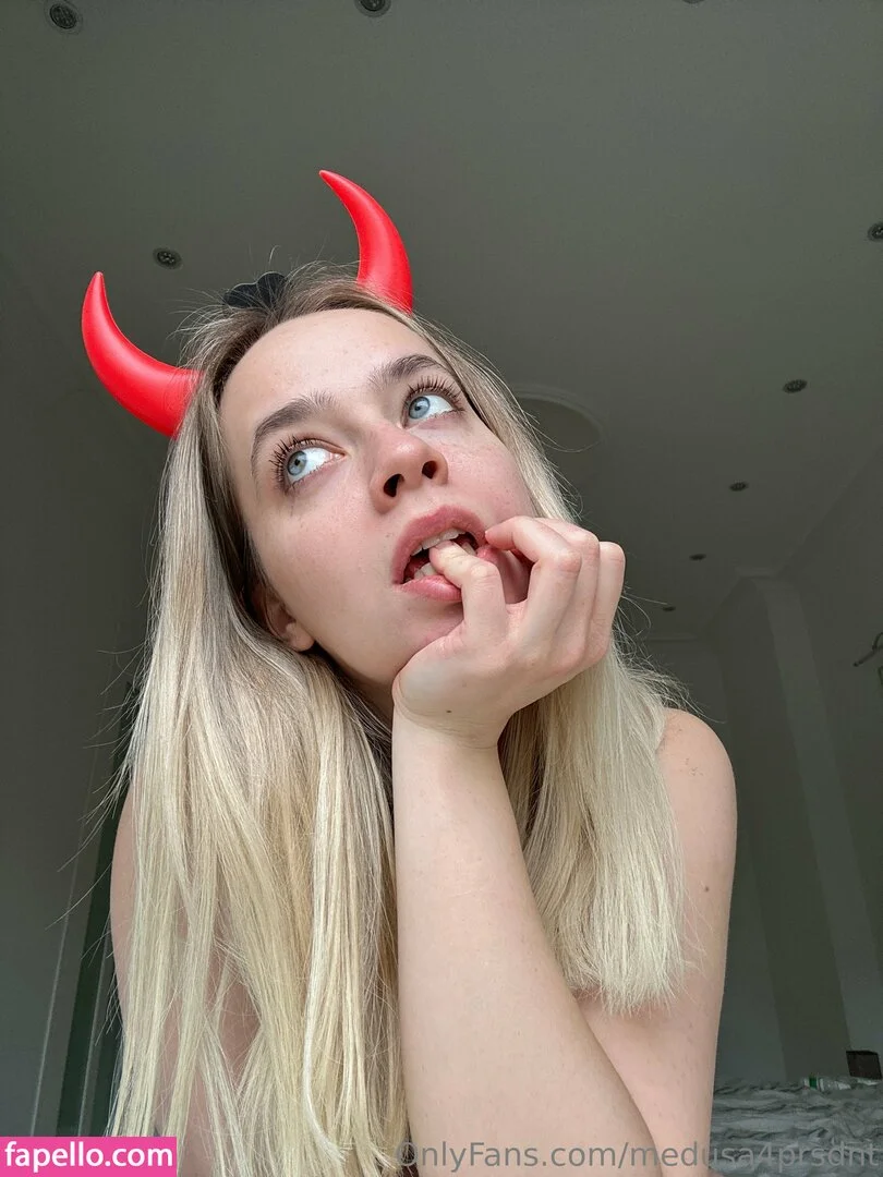 medusa4prsdnt Onlyfans Photo Gallery 