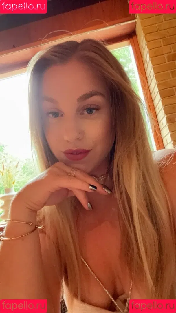 Rosa Josefin Onlyfans Photo Gallery 