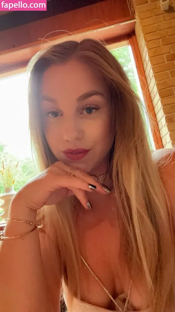 Rosa Josefin Onlyfans Photo Gallery 