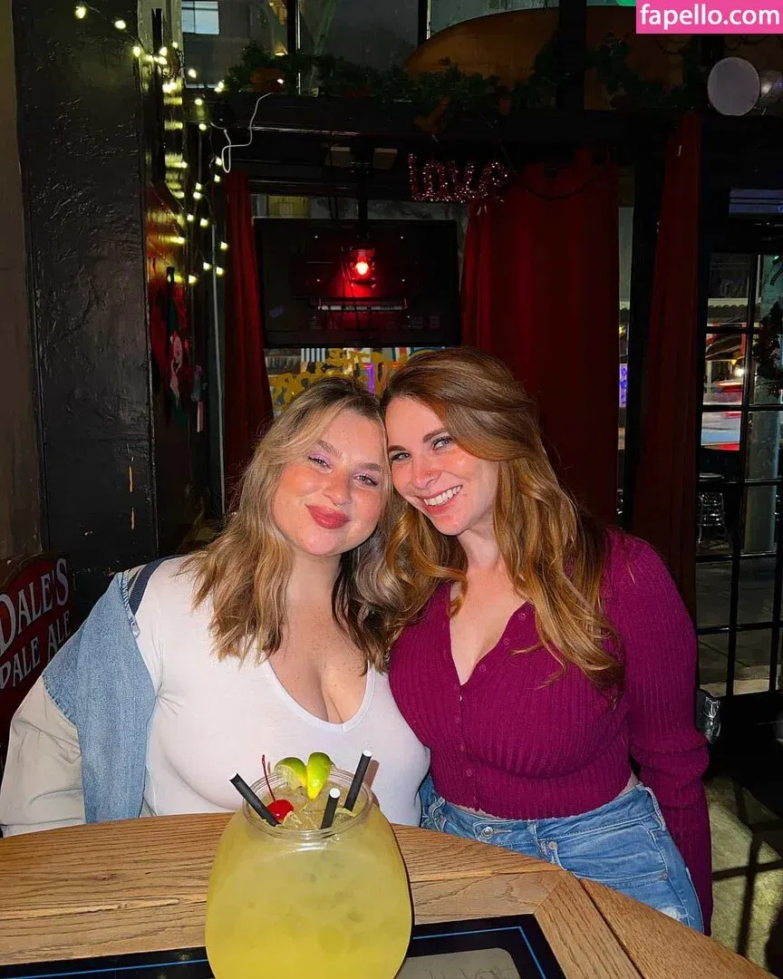 Rachel Sholder Onlyfans Photo Gallery 