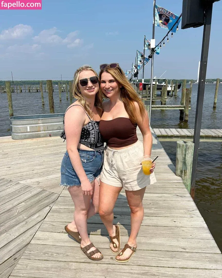 Rachel Sholder Onlyfans Photo Gallery 