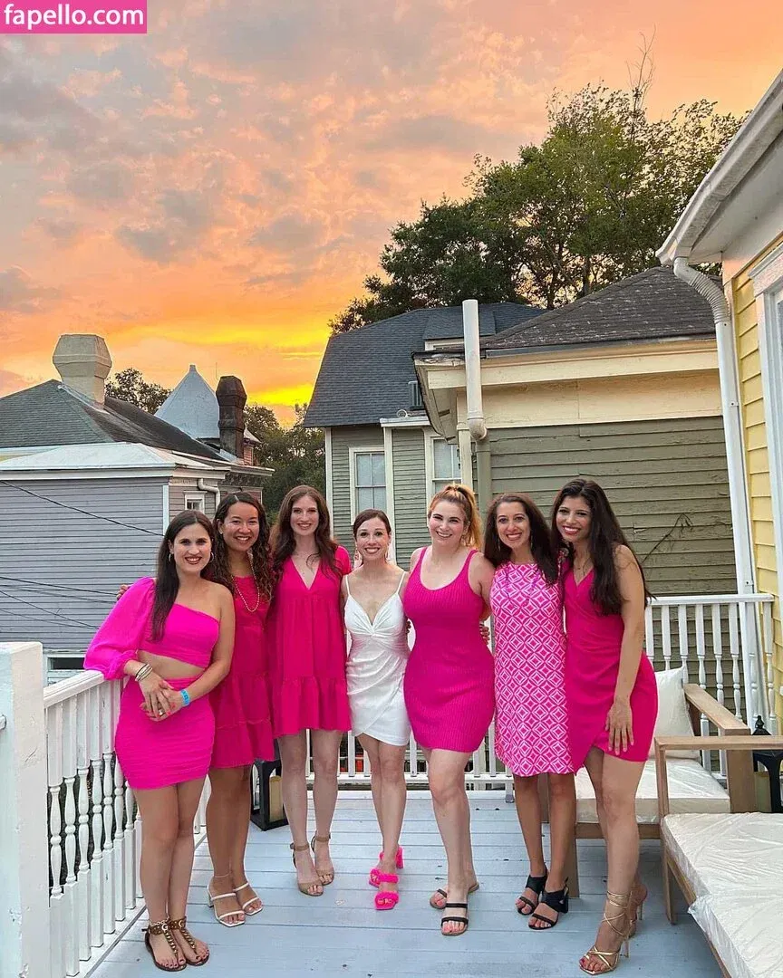 Rachel Sholder Onlyfans Photo Gallery 