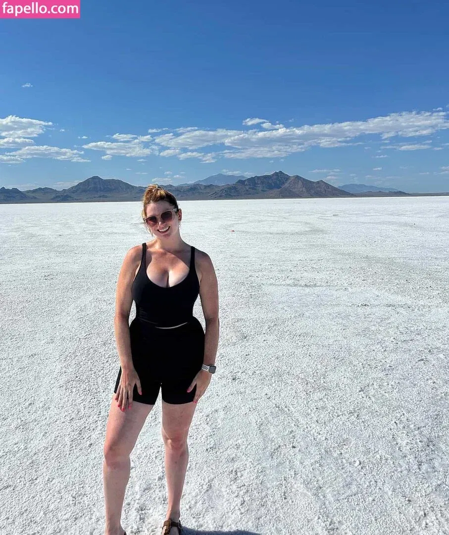 Rachel Sholder Onlyfans Photo Gallery 